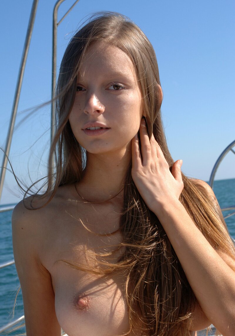 Камилла, 18 лет, 1 размер груди